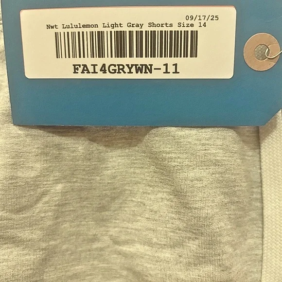 NWT Lululemon Mellow In HR Lounge Shorts | Light Gray | Size 14 Women’s - Picture 4 of 8